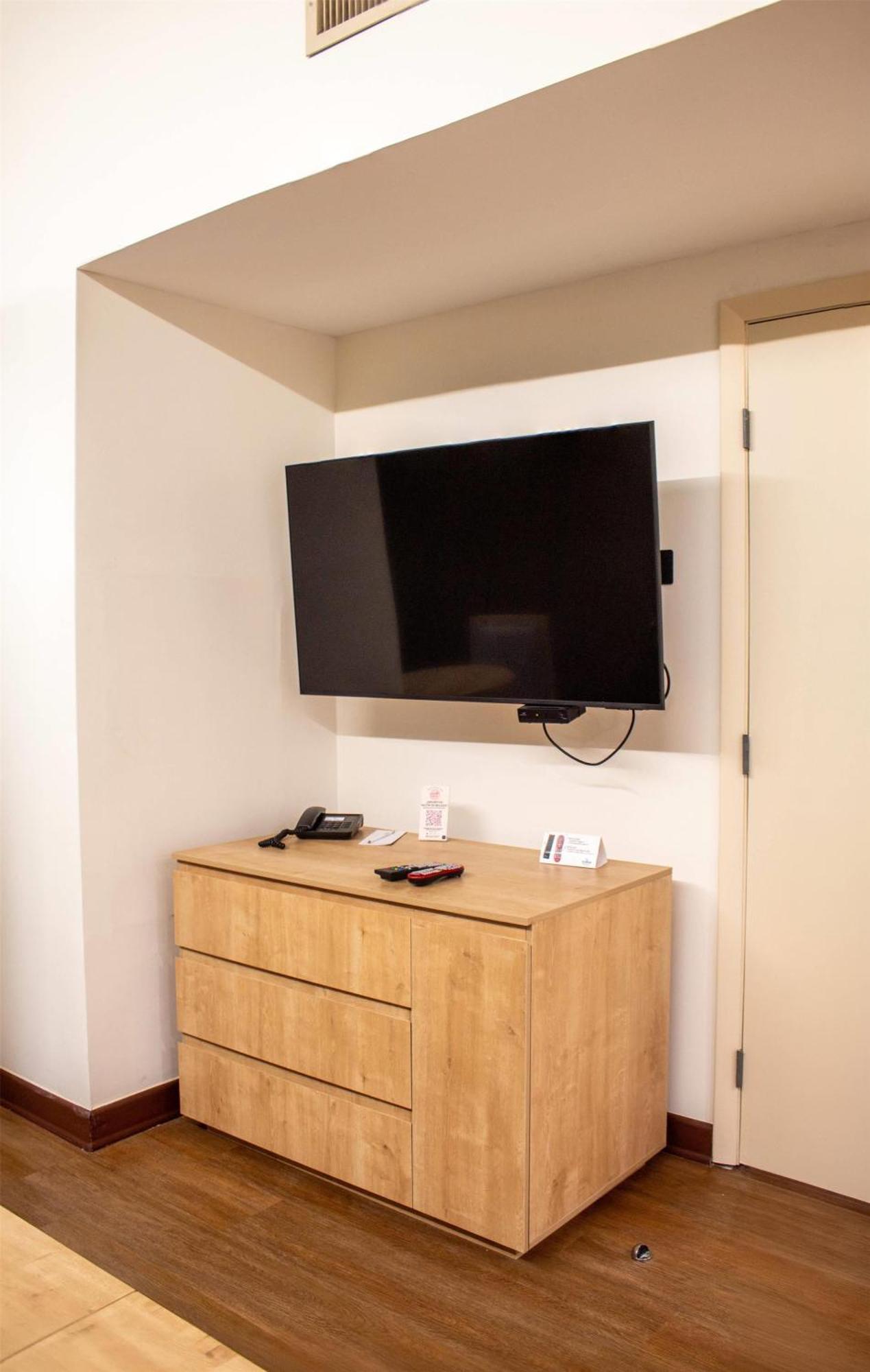 Business King Suite